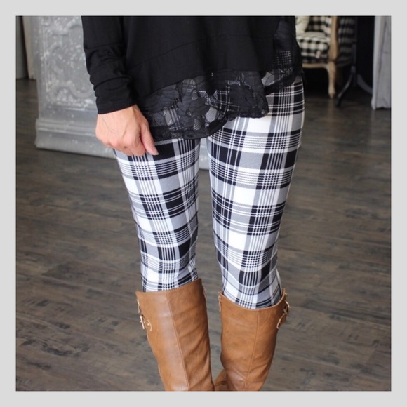 Infinity Raine Pants - LAST PAIR!!🔳 Black and White Plaid Leggings 🔳